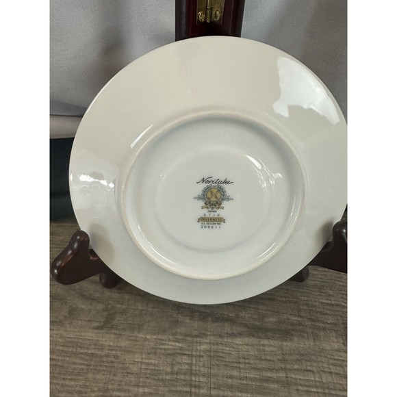 Noritake Porcelain China 6716 INVERNESS Platinum Vintage Japan Blue White Saucer - Picture 7 of 16